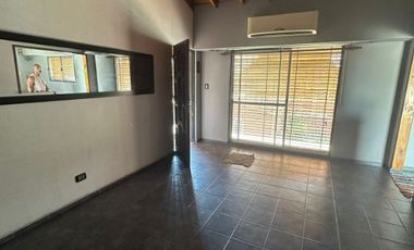 Chalet PH en alquiler en Ituzaingo Sur