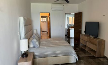 Penthouse de lujo frente al mar en Uaymitun