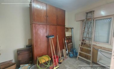Casa en venta de 3 ambientes en Quilmes.