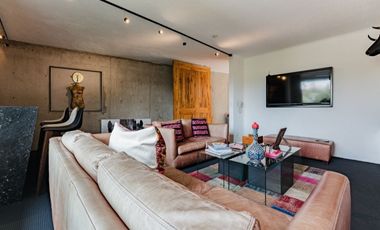 ESPECTACULAR CASA EN VENTA A 2 MINS DE BOSQUES DE LAS LOMAS