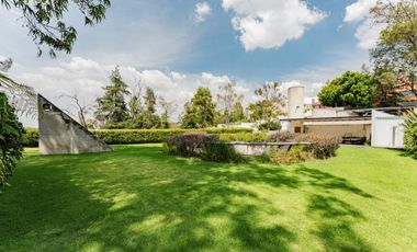 ESPECTACULAR CASA EN VENTA A 2 MINS DE BOSQUES DE LAS LOMAS