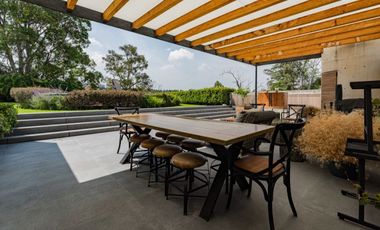 ESPECTACULAR CASA EN VENTA A 2 MINS DE BOSQUES DE LAS LOMAS