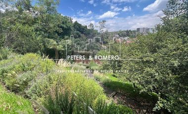 Casa con Dos Edificios como Inversion en Venta en Lomas de Chapultepec