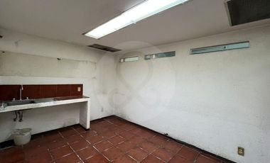 Bodega comercial en renta en Cuauhtémoc Pensil