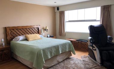 VENTA de lindo Duplex en Monterrico- Surco