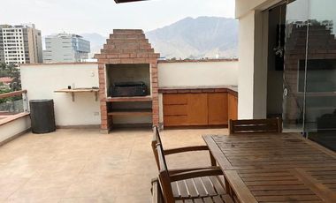 VENTA de lindo Duplex en Monterrico- Surco