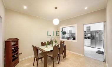 Casa en Magdalena límite con San Isidro | 4 pisos | Remodelada | Sin Cochera