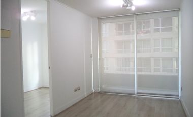 ARRIENDO METRO SANTA LUCIA / SANTA ROSA / TARAPACA