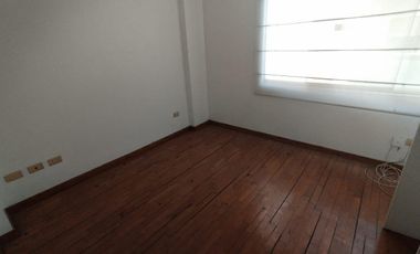 Departamento en 2° piso en exclente zona cerca parque - Surco
