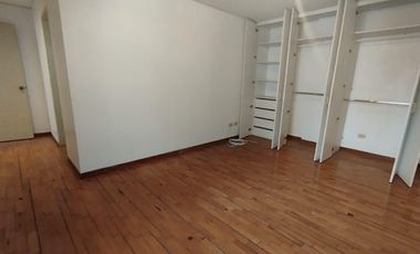 Departamento en 2° piso en exclente zona cerca parque - Surco