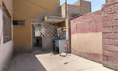 Casa de dos pisos cerca a parques en Carabayllo