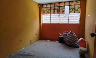 Casa de dos pisos cerca a parques en Carabayllo