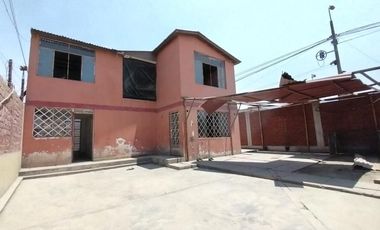 Casa de dos pisos cerca a parques en Carabayllo