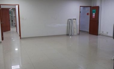 Edificio Comercial en  Alquiler - Calleria - Pucallpa