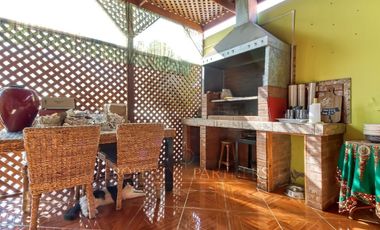 Casa 4 dormitorios Jardines del Sur