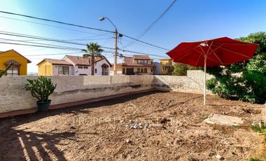 Casa 4 dormitorios Jardines del Sur