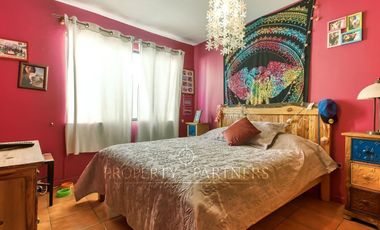 Casa 4 dormitorios Jardines del Sur