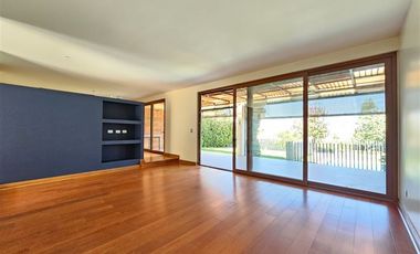 Casa en Venta en Condominio Los Bosques
