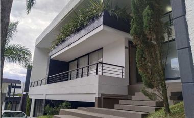 Espectacular propiedad para venta ubicada en El Poblado Palmas