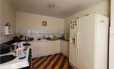 Casa en venta en Medellín Manrique