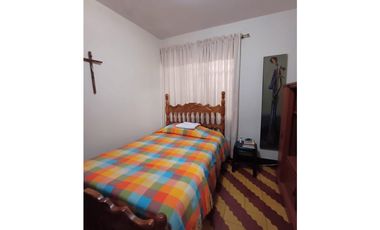 Casa en venta en Medellín Manrique