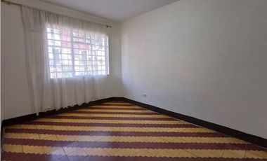 Casa en venta en Medellín Manrique