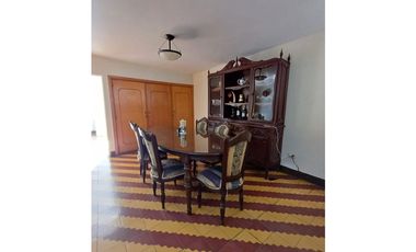 Casa en venta en Medellín Manrique