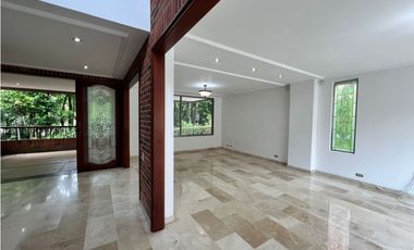 Casa en venta Altos del Poblado