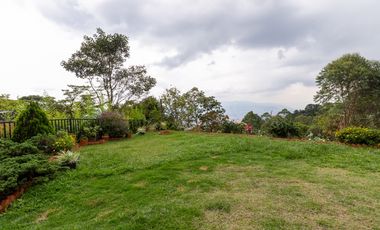 Se Vende Casa De Lujo En El Poblado, Sector Los Balsos