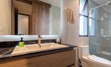 Se Vende Casa De Lujo En El Poblado, Sector Los Balsos