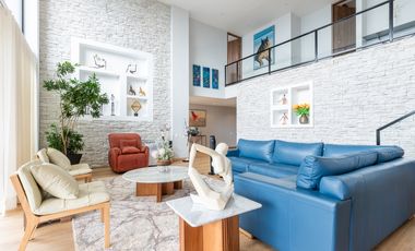 Se Vende Casa De Lujo En El Poblado, Sector Los Balsos