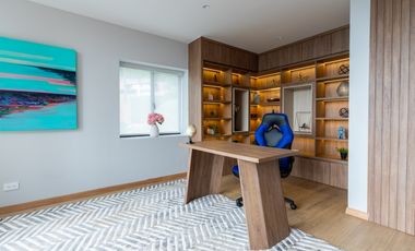 Se Vende Casa De Lujo En El Poblado, Sector Los Balsos