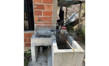 Venta de casa lote en Barbosa vereda la montera