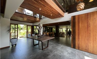 Venta de casa campestre en Copacabana Antioquia