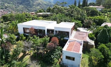 Venta de casa campestre en Copacabana Antioquia