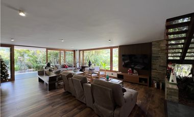 Venta de casa campestre en Copacabana Antioquia