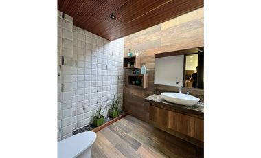 Venta de casa campestre en Copacabana Antioquia