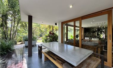 Venta de casa campestre en Copacabana Antioquia