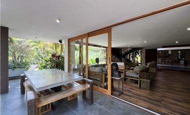 Venta de casa campestre en Copacabana Antioquia