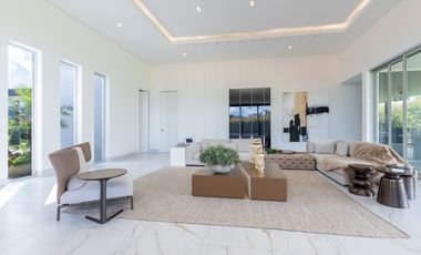 Venta de casa en Llanogrande de un solo nivel para estrenar