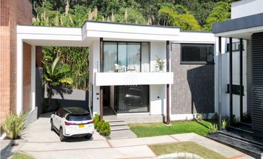 Venta de casa en las Palmas