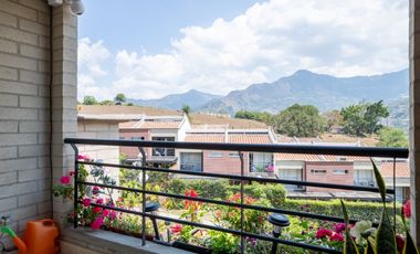 Venta de casa en Niquia
