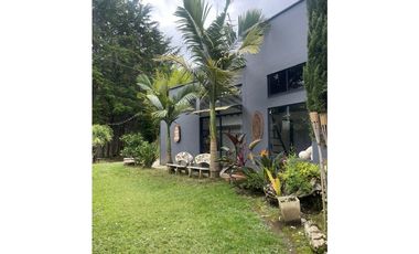 Venta de casa camesptre en el Retiro