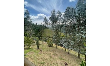 Venta de casa camesptre en el Retiro