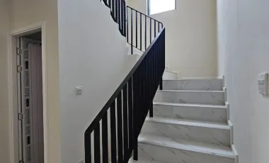 4 Bedroom Townhouse for sale at Norden Barn Habita Maejo