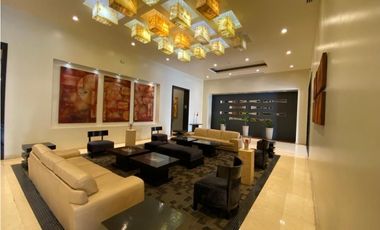 Local Comercial Renta Torre Platino 204.6 mts