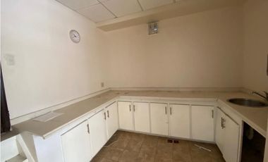 Local Comercial Renta Torre Platino 204.6 mts