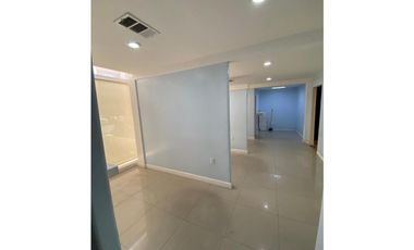 Local Comercial Renta Torre Platino 204.6 mts