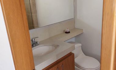 Exclusiva Casa en Venta en Macadamia, La Calera
