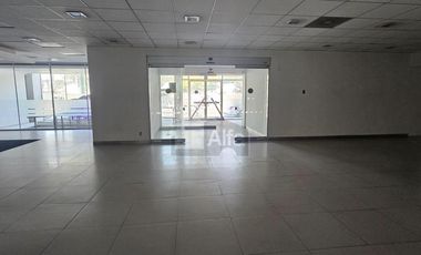 Se Renta Local Comercial sobre Ermita Iztapalapa